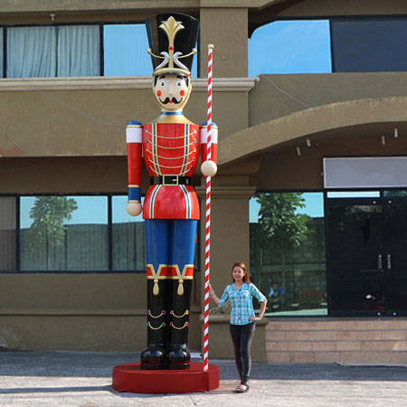 Giant Toy soldier