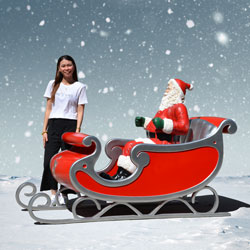 Life Size Santa with Sleigh