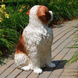 Outdoor St Bernard statue