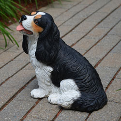 Spaniel figurine